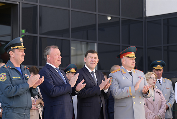 Виктор Теряев, Алексей Орлов, Евгений Куйвашев и Александр Куренков(2024)|Фото: Департамент информационной политики Свердловской области