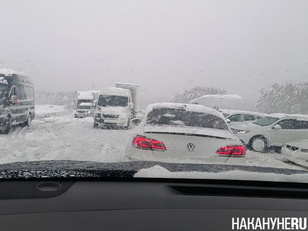 Снегопад на пермском тракте (4 мая 2024 года)(2024)|Фото: Накануне.RU