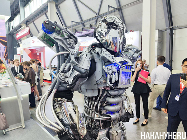       2025(2025)|: .RU