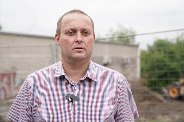 Заместитель главы администрации Первоуральского городского округа по ЖКХ Денис Поляков(2025)|Фото: Пресс-служба ПАО "Т Плюс"