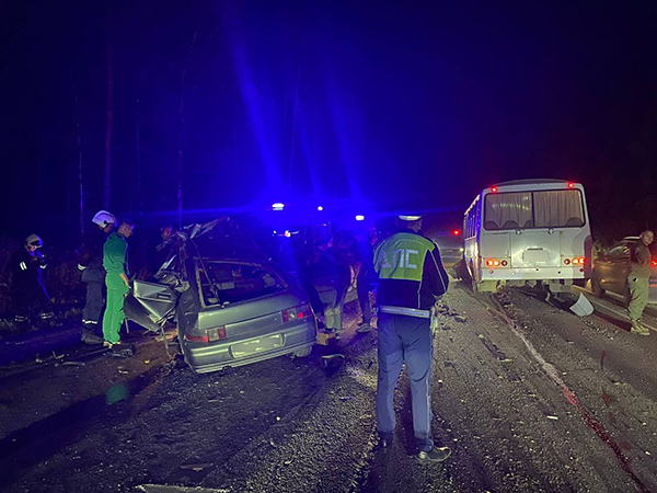 ДТП с пассажирским автобусом на 8 км автодороги "Первоуральск-Шаля"(2025)|Фото: Управле­ние Госавтоинспекции ГУ МВД России по Св­ердловской области