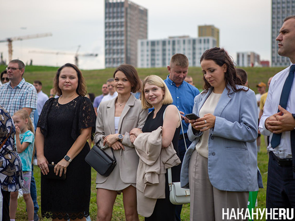 День строителя в Академическом районе Екатеринбурга(2025)|Фото: Накануне.RU День строителя в Академическом районе Екатеринбурга(2025)|Фото: Накануне.RU