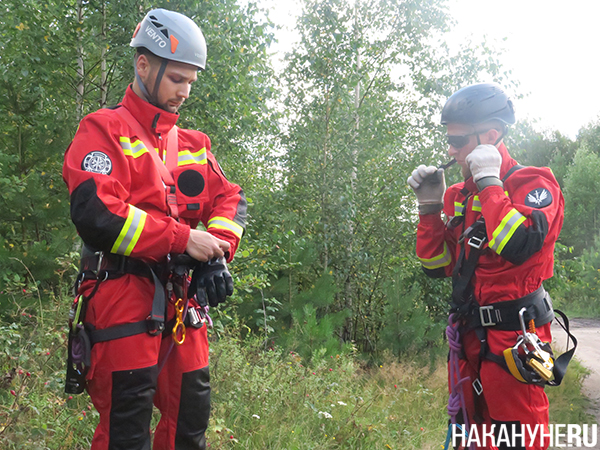 Поисково-спасательные работы "РМК Поиск" на скалах "Чёртово городище" близ Екатеринбурга(2025)|Фото: Накануне.RU