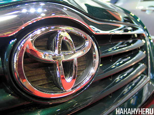 Автомобиль Toyota(2004)|Фото: Накануне.RU Автомобиль Toyota(2004)|Фото: Накануне.RU