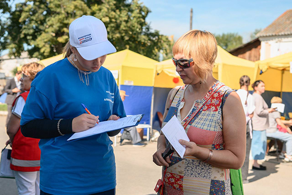 "Городок здоровья" на Ирбитской Ярмарке(2025)|Фото: пресс-служба Волонтерского центра Алексея Вихарева