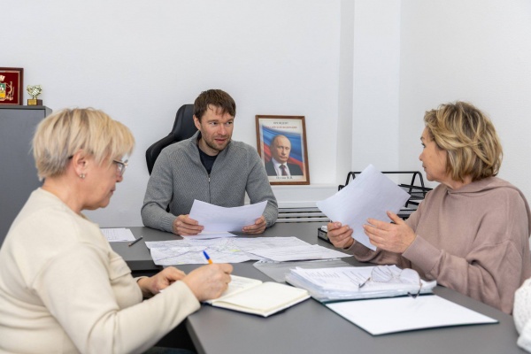 Прием граждан Екатеринбурга у депутата гордумы Алексея Вихарева(2025)|Фото: Telegram-канал депутата гордумы Екатеринбурга Алексея Вихарева