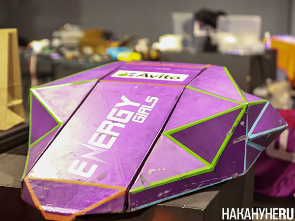 Международный чемпионат "Битва роботов" в выставочном центре "Екатеринбург-Экспо"(2025)|Фото: Накануне.RU Международный чемпионат "Битва роботов" в выставочном центре "Екатеринбург-Экспо"(2025)|Фото: Накануне.RU