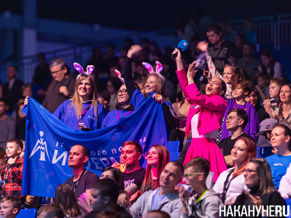 Международный чемпионат "Битва роботов" в выставочном центре "Екатеринбург-Экспо"(2025)|Фото: Накануне.RU Международный чемпионат "Битва роботов" в выставочном центре "Екатеринбург-Экспо"(2025)|Фото: Накануне.RU