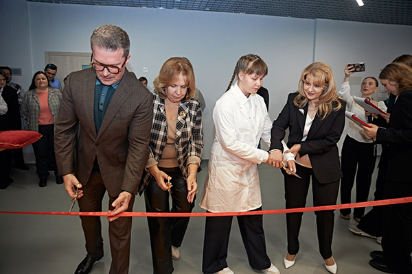 Открытие Музея медицинского прогресса в Академическом районе Екатеринбурга(2025)|Фото: Екатерина Гаврикова