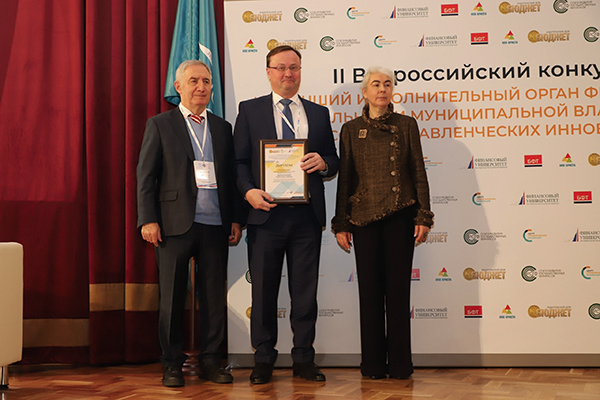       (2025)|: vk.com/aatrubetskoy