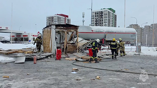     .   -(2025)|:        -    