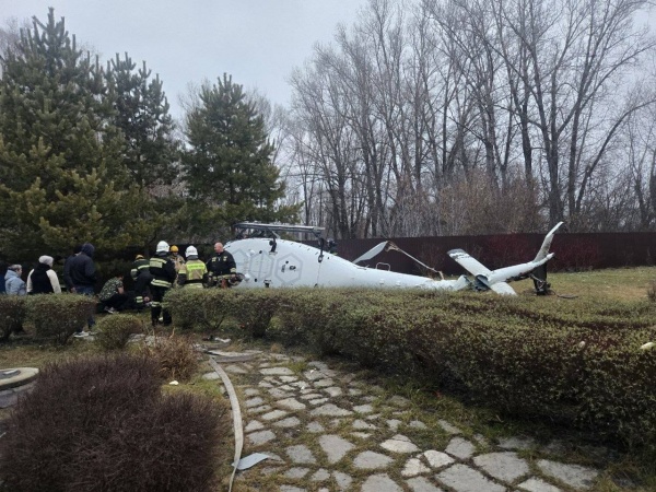    Eurocopter AS-350.(2025)|: -   