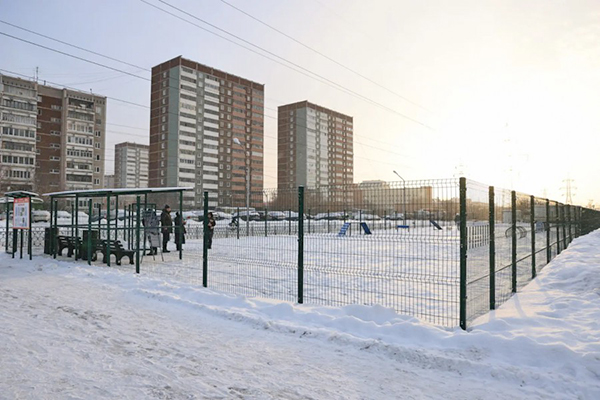Самая большая площадка для выгула собак в Екатеринбурге(2025)|Фото: пресс-служба администрации Екатеринбурга / Алсу Султанова