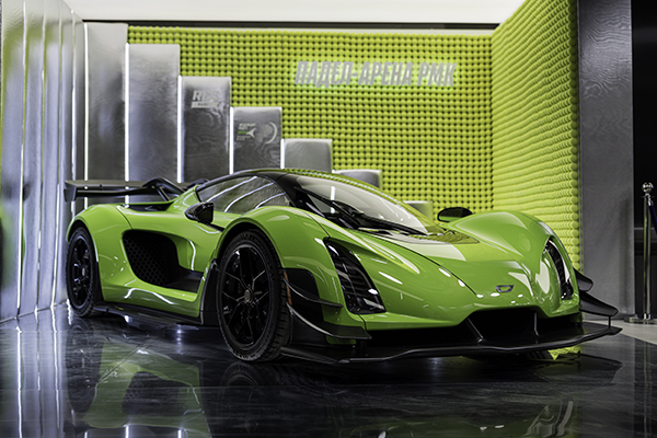 ������������ �������� Czinger 21C(2026)|����: ����� ��������