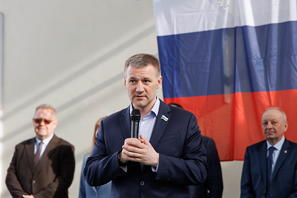 Открытие зала для занятий самбо и дзюдо школы №1 Кировграда(2026)|Фото: пресс-служба проекта "Выбор сильных"