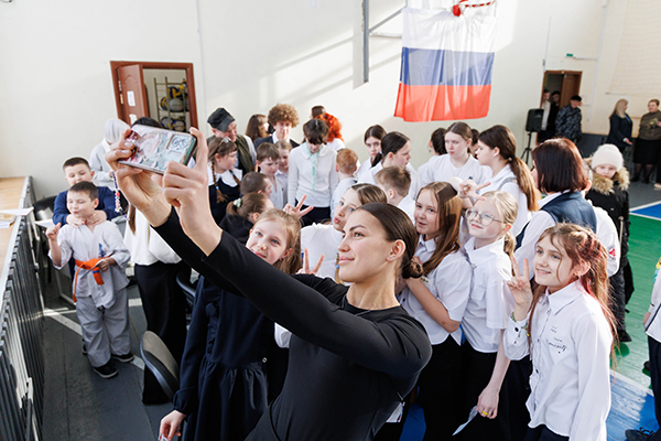 Открытие зала для занятий самбо и дзюдо школы №1 Кировграда(2026)|Фото: пресс-служба проекта "Выбор сильных"