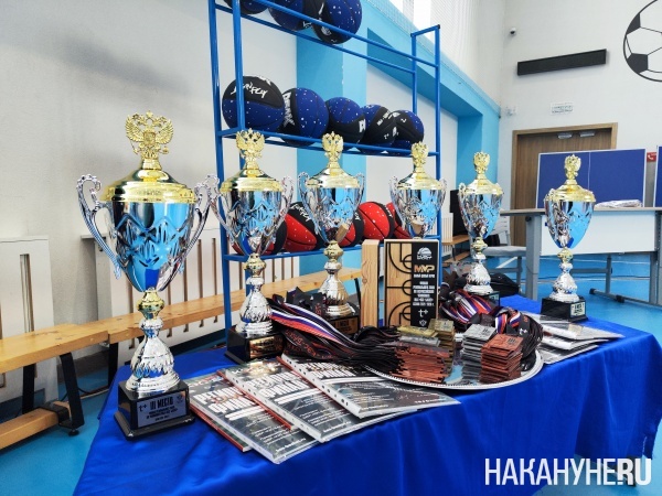 Кубки и медали на КЭС-БАСКЕТ 2025-26 в Екатеринбурге(2026)|Фото: Накануне.RU Кубки и медали на КЭС-БАСКЕТ 2025-26 в Екатеринбурге(2026)|Фото: Накануне.RU