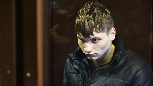 Обвиняемый в убийстве женщины на северо-западе Москвы футболист Даниил Секач в зале суда (2026)|Фото: Михаил Синицын / ТАСС