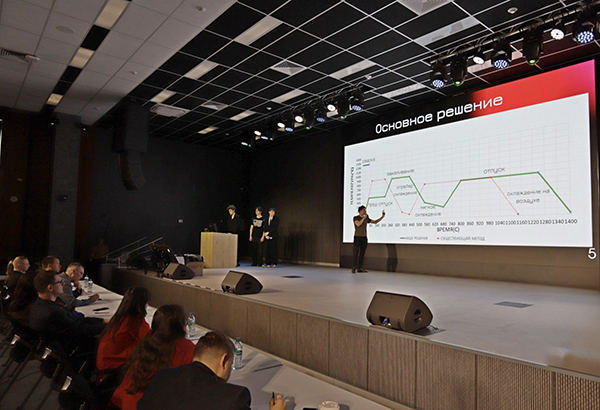 Командные соревнования по решению промышленных задач "Я — инженер" в УрФУ(2026)|Фото: пресс-служба Трубной металлургической компании