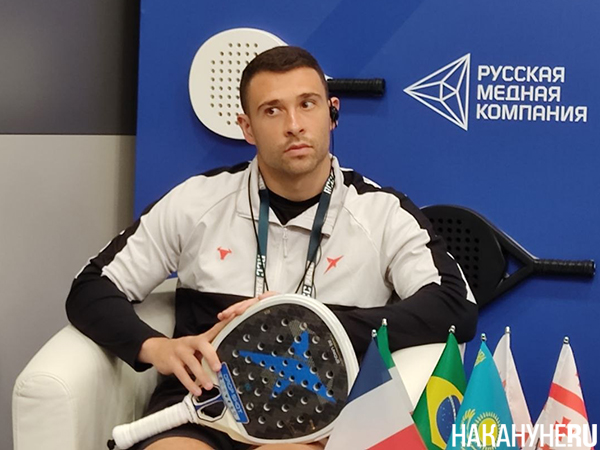 Лукас Кампаньоло на пресс-конференции перед вторым этапом лиги RCC Padel в Екатеринбурге(2026)|Фото: Накануне.RU