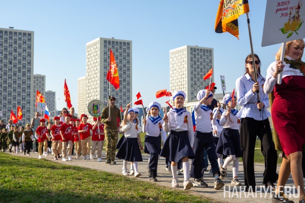 Митинг-концерт "Парад Поколений"(2026)|Фото: Накануне.RU Митинг-концерт "Парад Поколений"(2026)|Фото: Накануне.RU