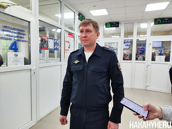 Инспектор по особым поручениям Госавтоинспекции Свердловской области Николай Зубрилов(2026)|Фото: Накануне.RU Инспектор по особым поручениям Госавтоинспекции Свердловской области Николай Зубрилов(2026)|Фото: Накануне.RU
