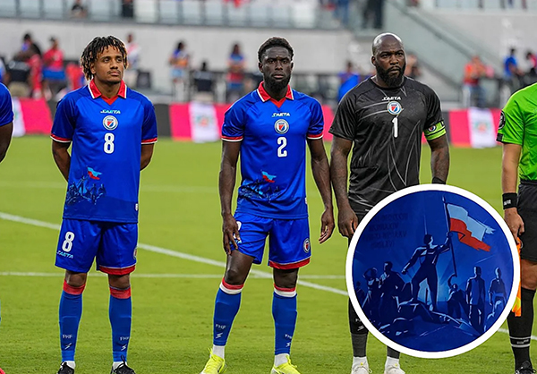 Сборная Гаити по футболу во время товарищеского матча в форме, которую FIFA приказала изменить перед чемпионатом мира(2026)|Фото: Jeff Romance / Imagn Images / USA Today Sports / Reuters