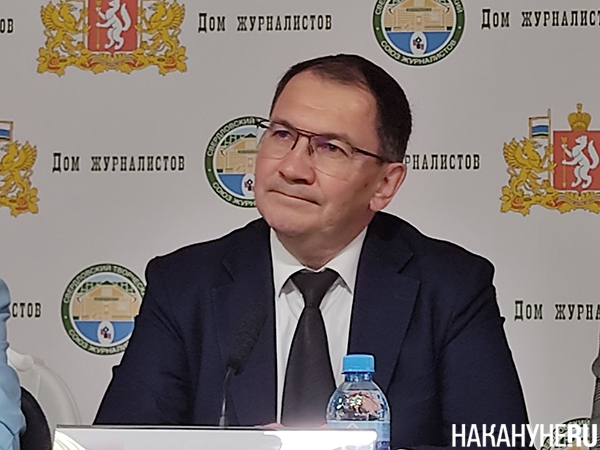 Алексей Столин на пресс-конференции в Екатеринбурге(2026)|Фото: Накануне.RU Алексей Столин на пресс-конференции в Екатеринбурге(2026)|Фото: Накануне.RU