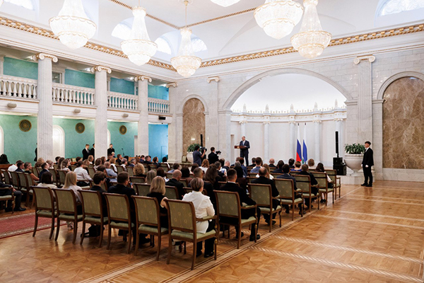 Награждение работников РМК накануне Дня металлурга(2026)|Фото: пресс-служба РМК