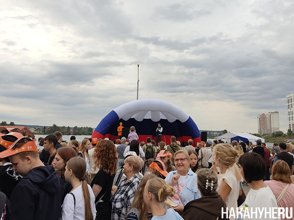 Праздник "Энергия единства" в Первоуральске(2026)|Фото: Накануне.RU Праздник "Энергия единства" в Первоуральске(2026)|Фото: Накануне.RU