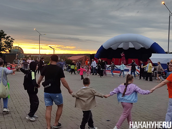 Праздник "Энергия единства" в Первоуральске(2026)|Фото: Накануне.RU Праздник "Энергия единства" в Первоуральске(2026)|Фото: Накануне.RU