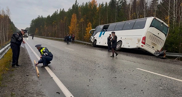Смертельное ДТП с автобусом на 64-м километре автодороги "Екатеринбург — Реж — Алапаевск"(2026)|Фото: Управле­ние Госавтоинспекции ГУ МВД России по Св­ердловской области