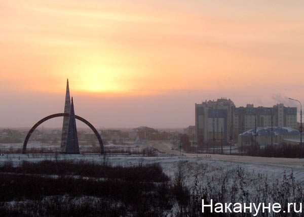 салехард 100с стела полярный круг | Фото: Накануне.ru