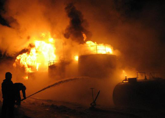 пожар, резервуарный парк, новый уренгой | Фото: 89.mchs.gov.ru