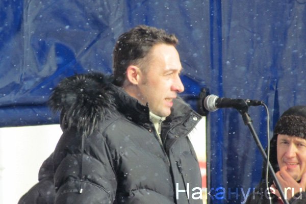 Игорь холманских начальник цеха увз митинг 28 января | Фото: Накануне.RU