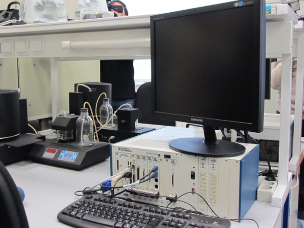 урфу, нанолаборатория, исследование, компьютер(2012)|Фото:Накануне.RU