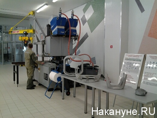 рогозин, визит, уральский оптико-механический завод | Фото: Накануне.RU