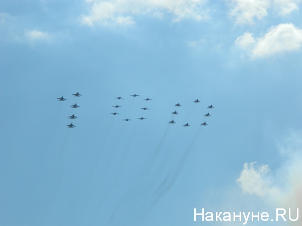 авиашоу 100-летие ВВС России 10-12 агуста 2012, Жуковский | Фото: Накануне.RU