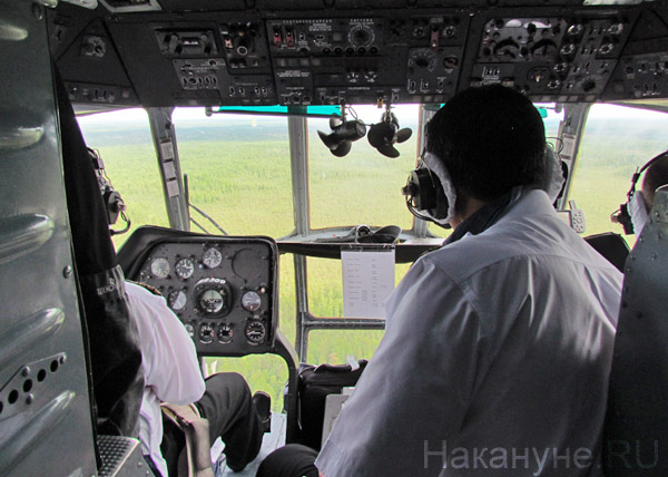 вертолет Ми-8 пилот кабина |Фото: Накануне.RU