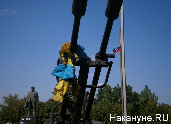 Парад, Донецк, техника, каратели|Фото: Накануне.RU
