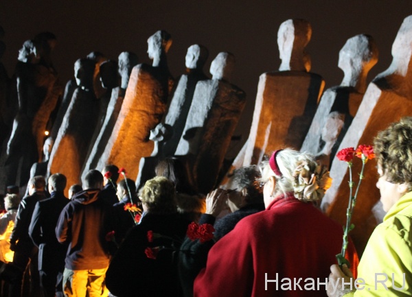 Акция скорби по погибшим мирным жителям в Донбассе|Фото: Накануне.RU