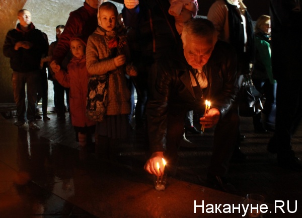 Акция скорби по погибшим мирным жителям в Донбассе|Фото: Накануне.RU