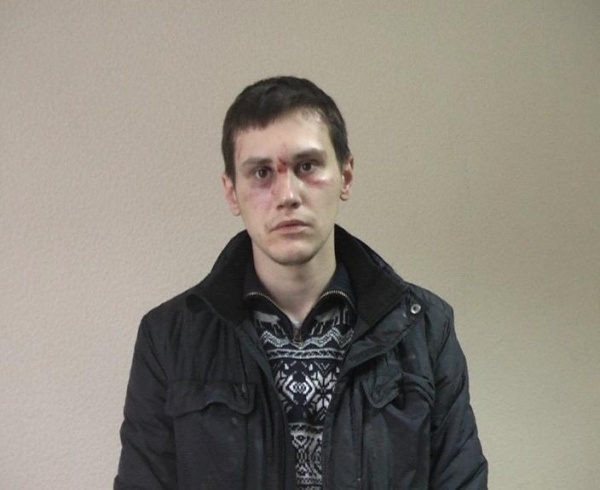 задержание, пьяный водитель, полицейский, капот|Фото: ГУ МВД России по Свердловской области