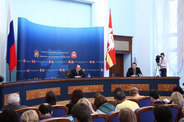 Борис Дубровский пресс-конференция итоги|Фото: gubernator74.ru
