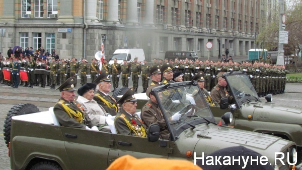 Парад, 9 мая, Екатеринбург, ветераны|Фото:Накануне.RU