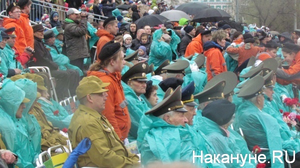 Парад, 9 мая, Екатеринбург, ветераны | Фото:Накануне.RU