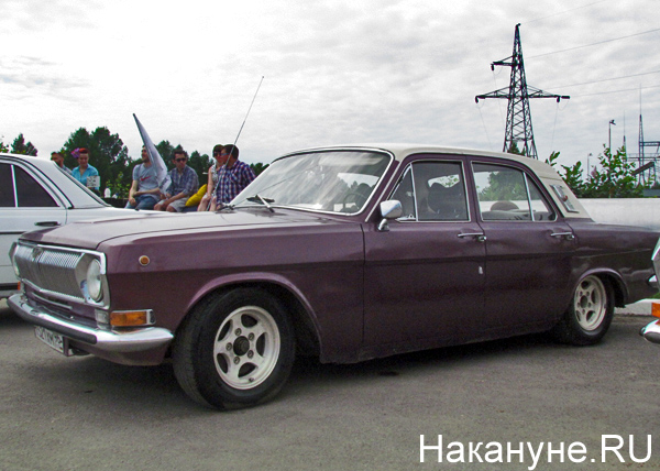 выставка ретро автомобилей,  Волга, ГАЗ-24 | Фото: Накануне.RU