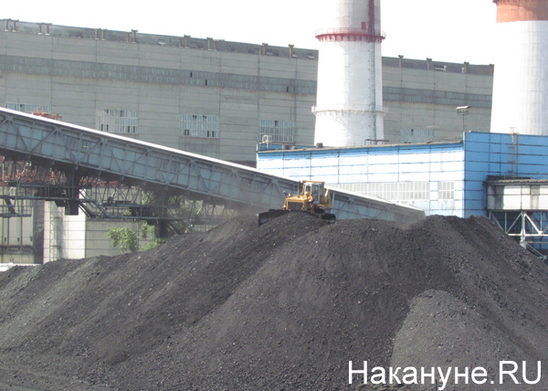 Рефтинская ГРЭС, уголь, бульдозер|Фото: Накануне.RU