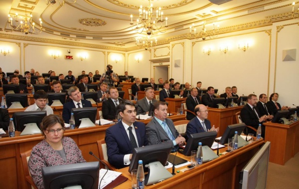 Курганская областная дума шестого созыва заседание|Фото: oblduma.kurgan.ru