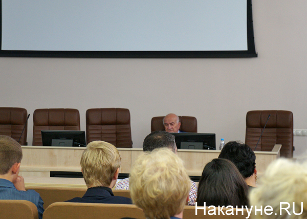 Евгений Ясин, лекция в УрФУ|Фото: Накануне.RU